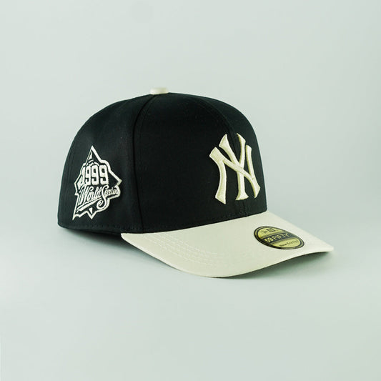 NewEra Negra/Blanca New York Yankees